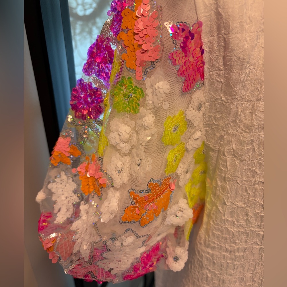 NWT…Boutique Smocked Neck Textured Top With Sequin Puff Short Sleeves - Picture 2 of 10